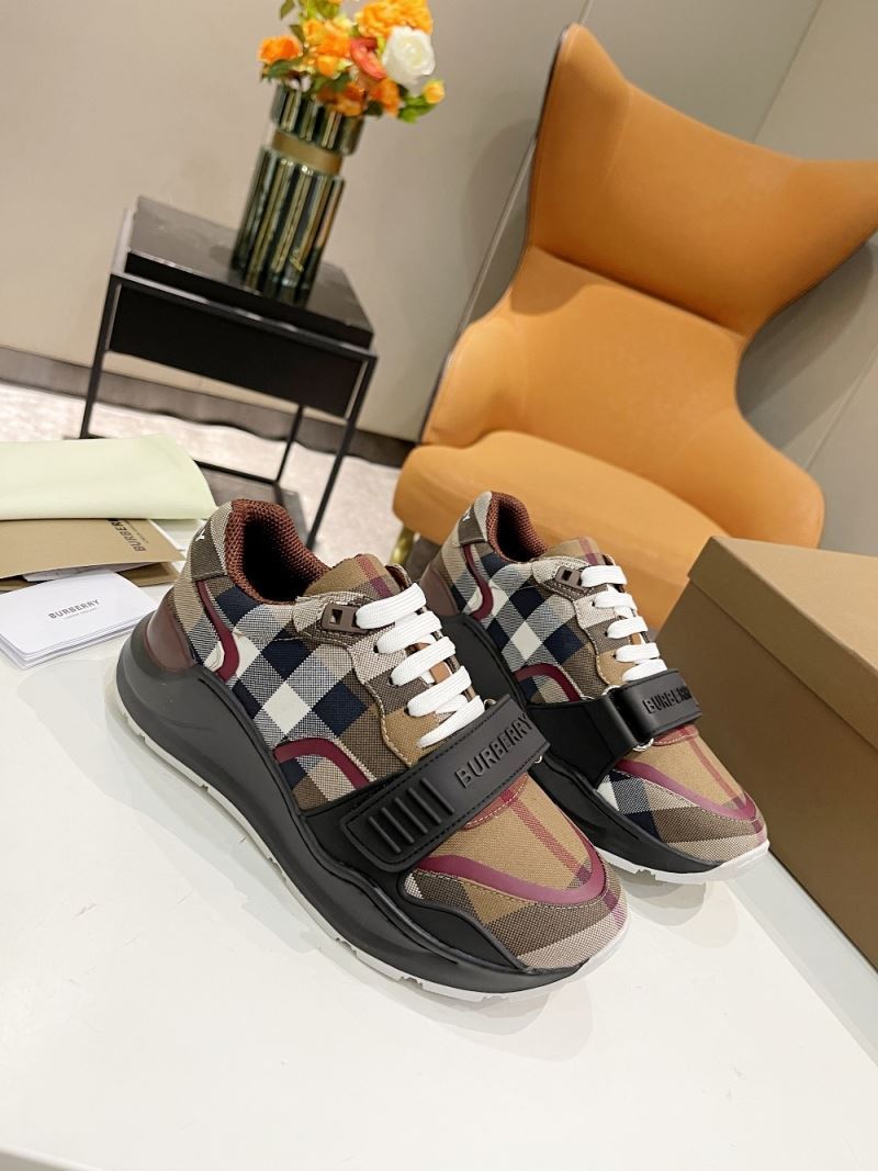 Burberry Low Shoes